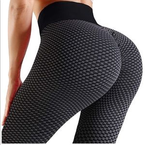 Scrunch butt leggings